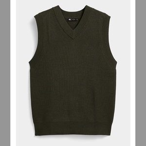 Mossy green merino wool V-neck ribbed Grandpa chic vest NWT